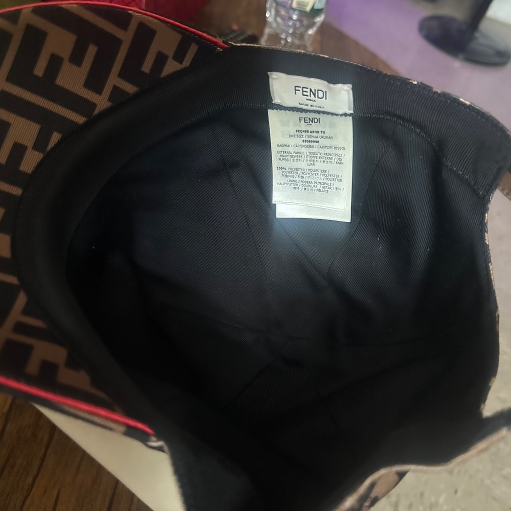 Baseball hat - Picture 2 of 3